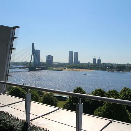 Quiet River House Riga